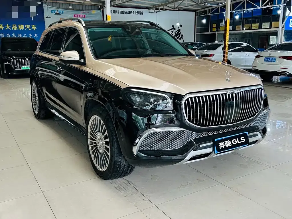 Mercedes-Benz GLS — фото 9
