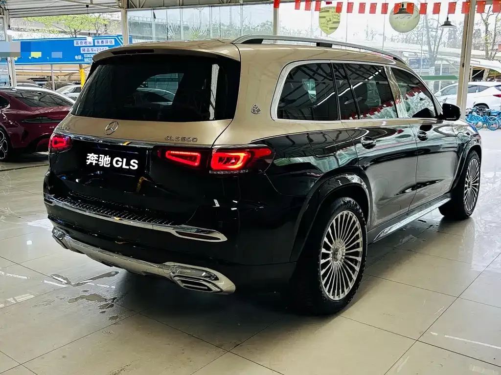 Mercedes-Benz GLS — фото 3
