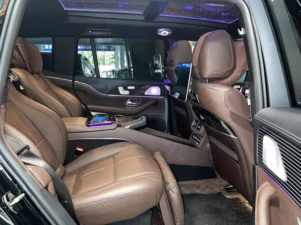 Mercedes-Benz GLS — фото 5