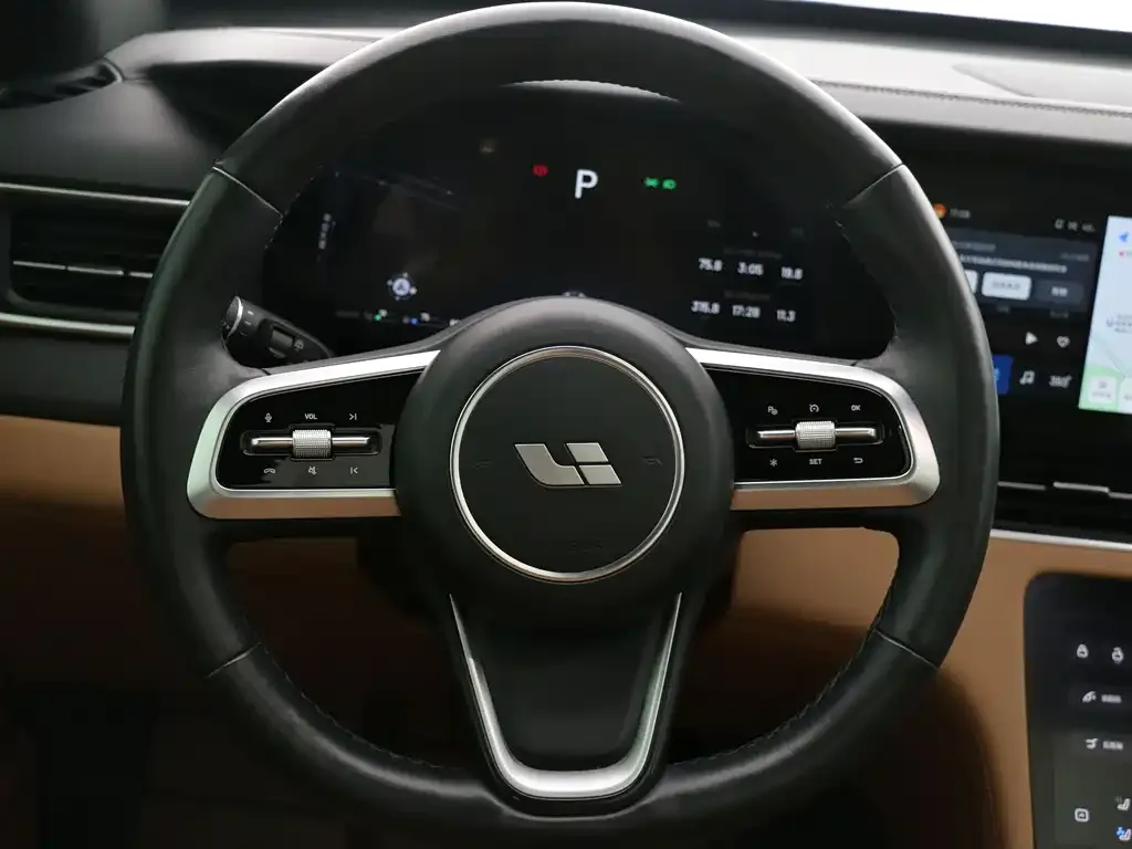 Li Auto ONE — фото 4