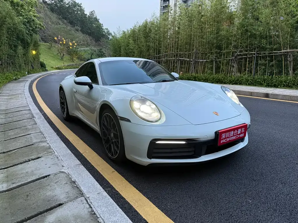 Porsche 911 2021 из CN, фото 3