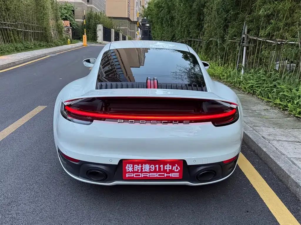 Porsche 911 2021 из CN, фото 5