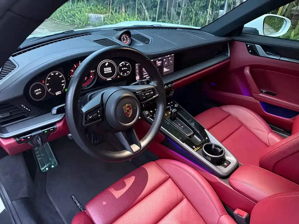 Porsche 911 2021 из CN, фото 8