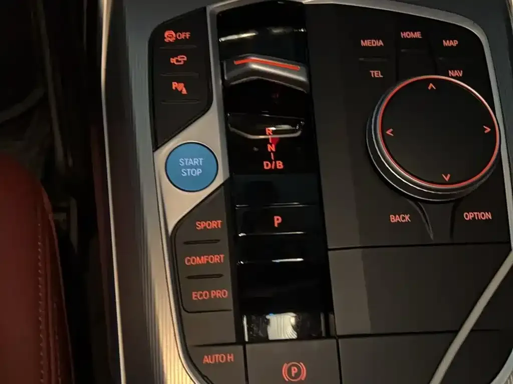 BMW i4 2025 из CN, фото 8