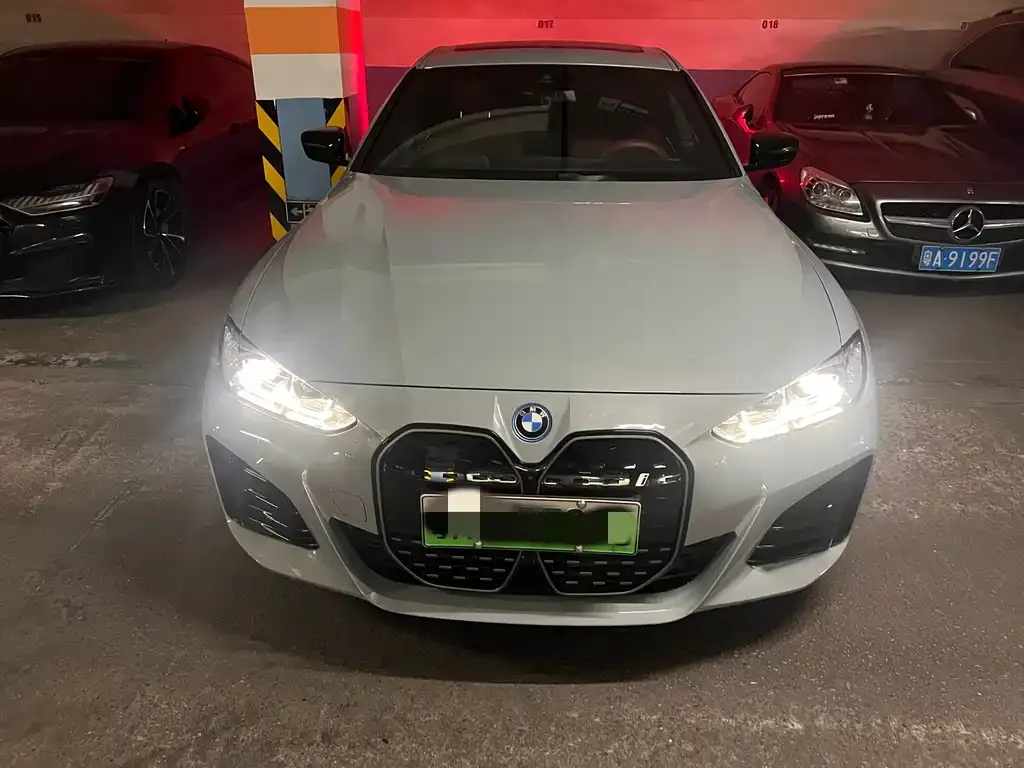 BMW i4 2025 из CN, фото 6
