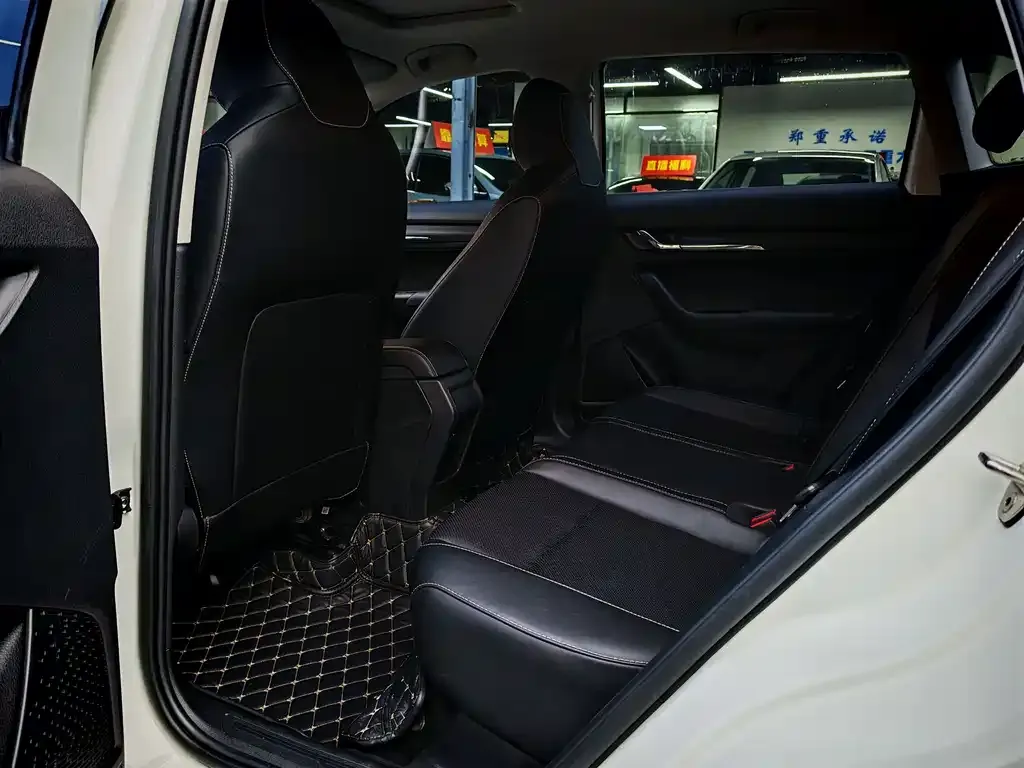 Skoda Kamiq 2022 из CN, фото 2