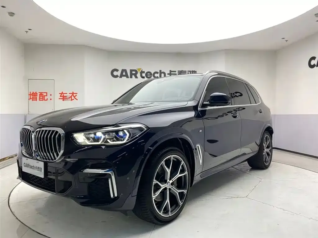 BMW X5 — фото 1