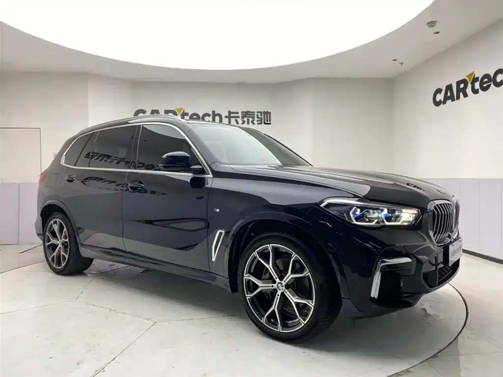 BMW X5 — фото 10