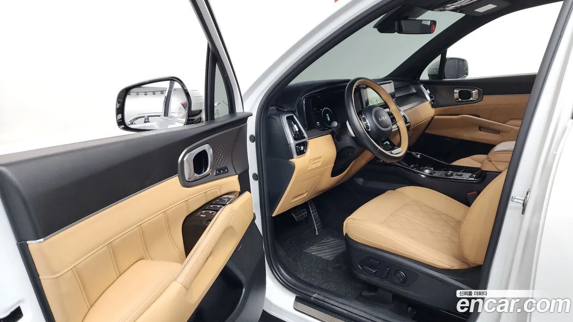 Kia Sorento — фото 8