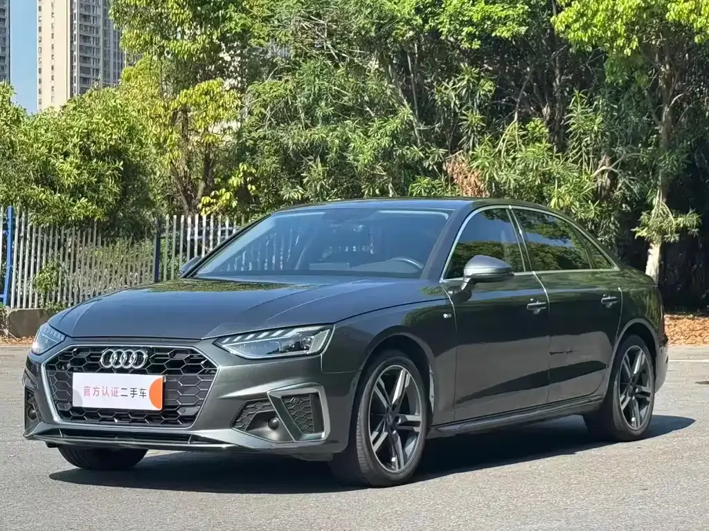 Audi A4L — фото 9