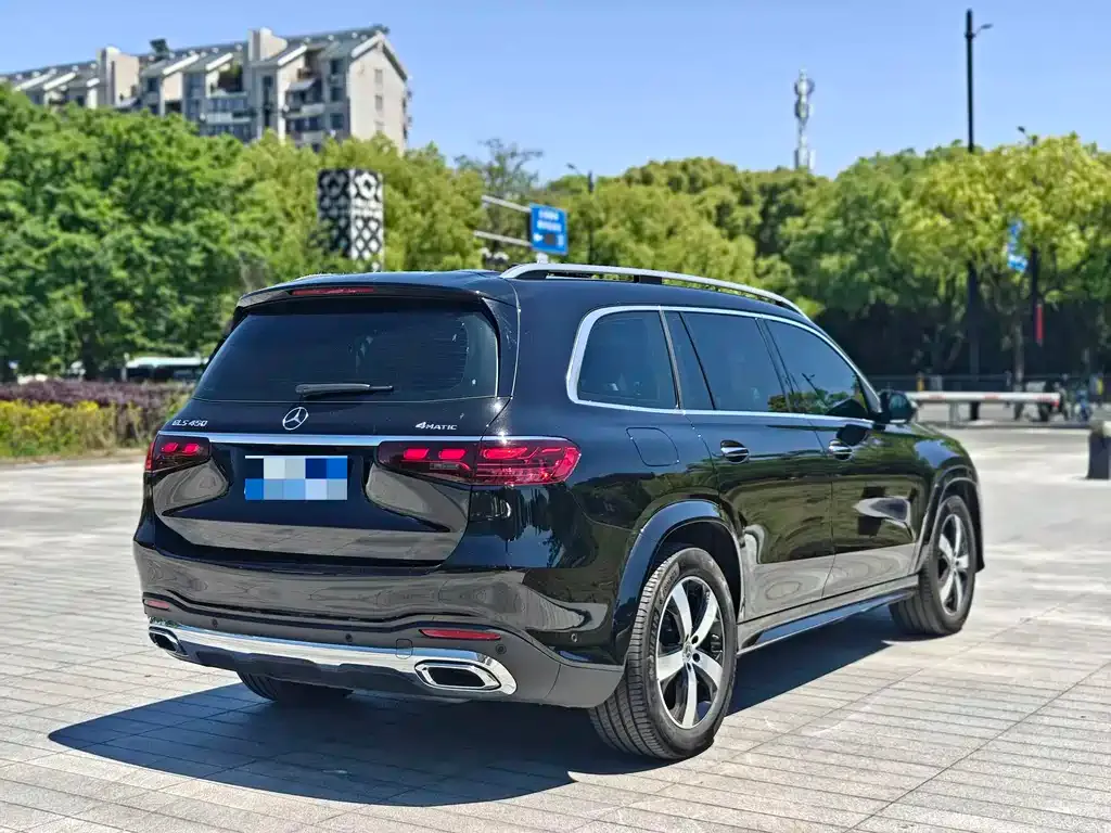 Mercedes-Benz GLS — фото 9