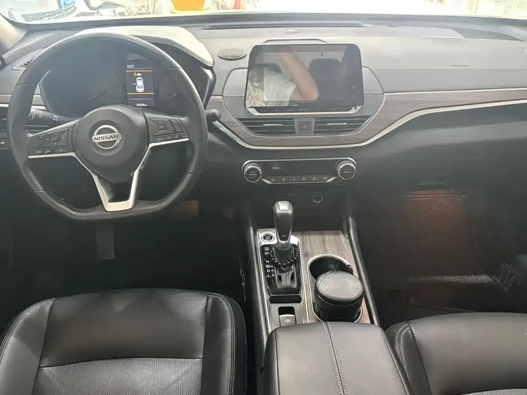 Nissan Teana — фото 4