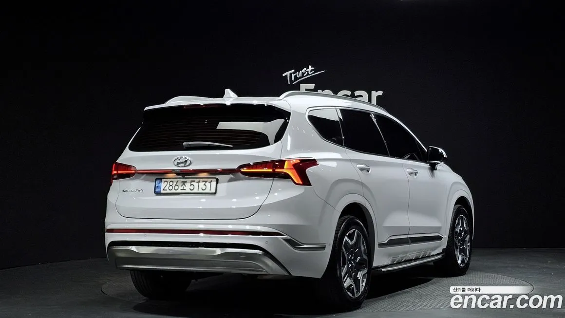 Hyundai Santafe — фото 8