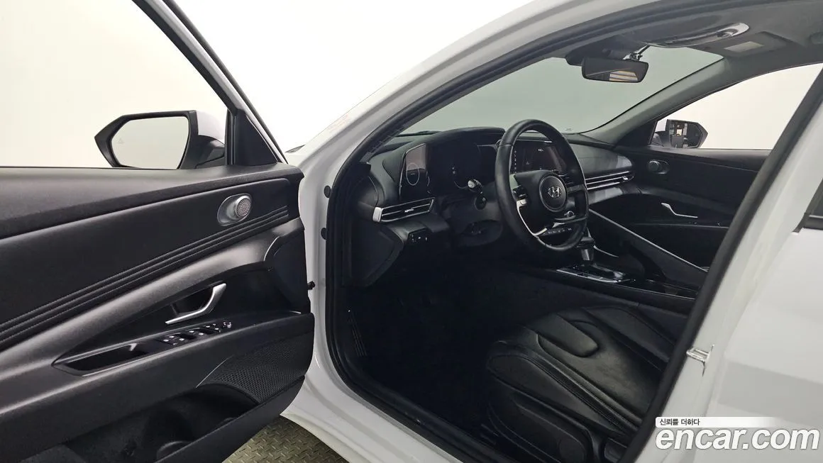 Hyundai AVANTE 2023 из KR, фото 10