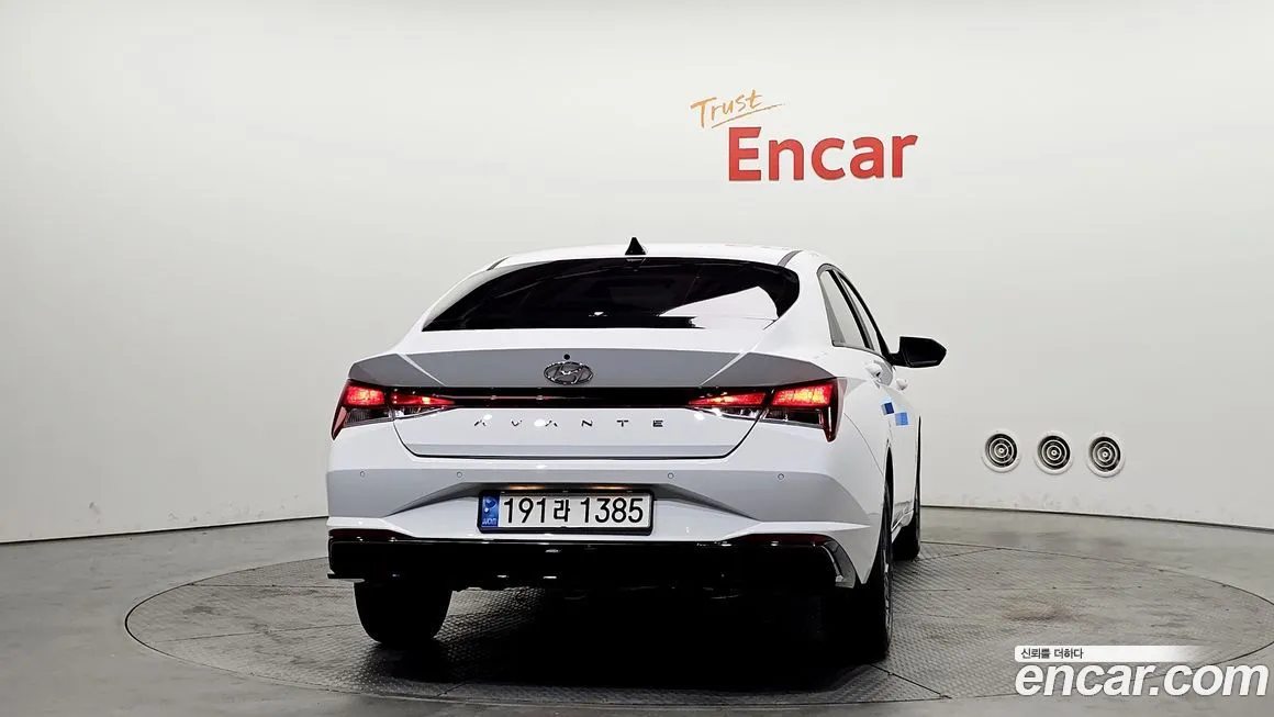 Hyundai AVANTE 2023 из KR, фото 3