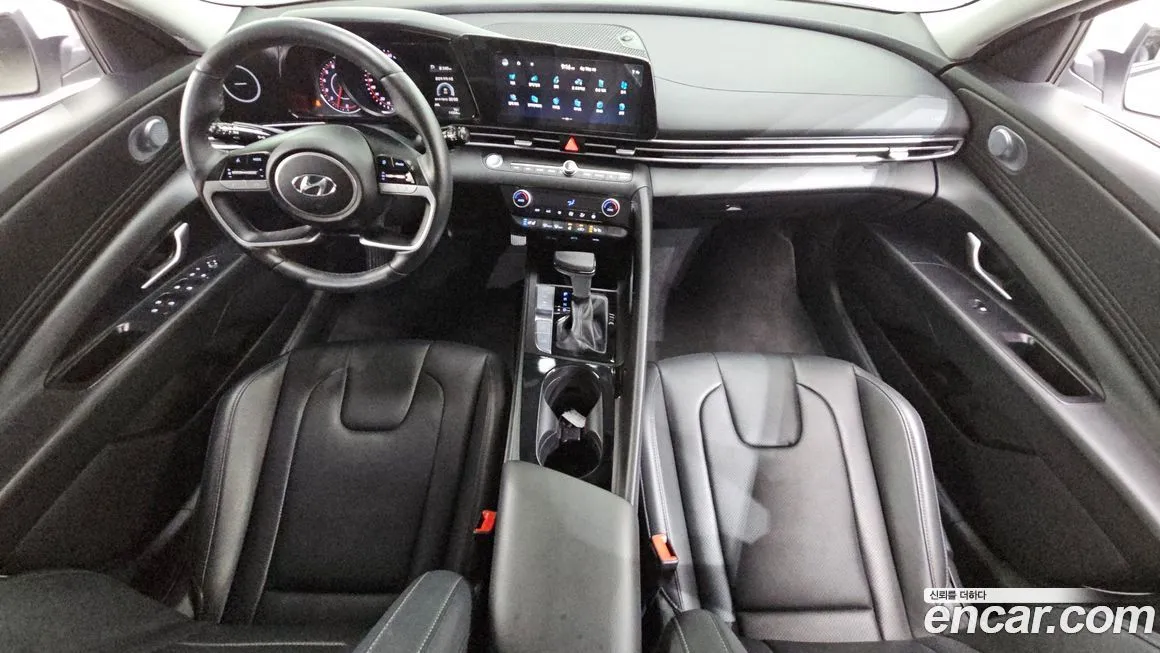 Hyundai AVANTE 2023 из KR, фото 6