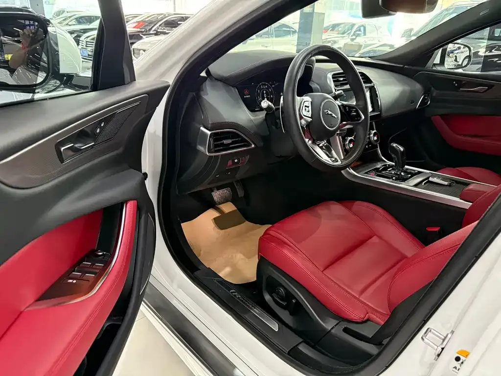 Jaguar XEL 2023 из CN, фото 2