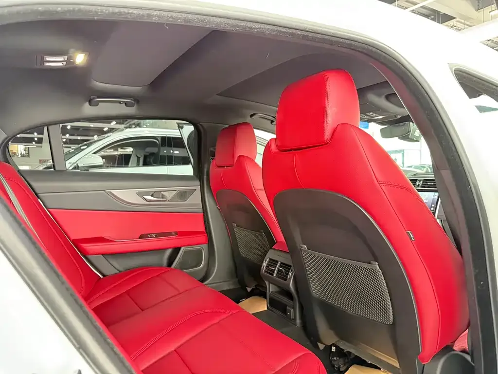Jaguar XEL 2023 из CN, фото 5