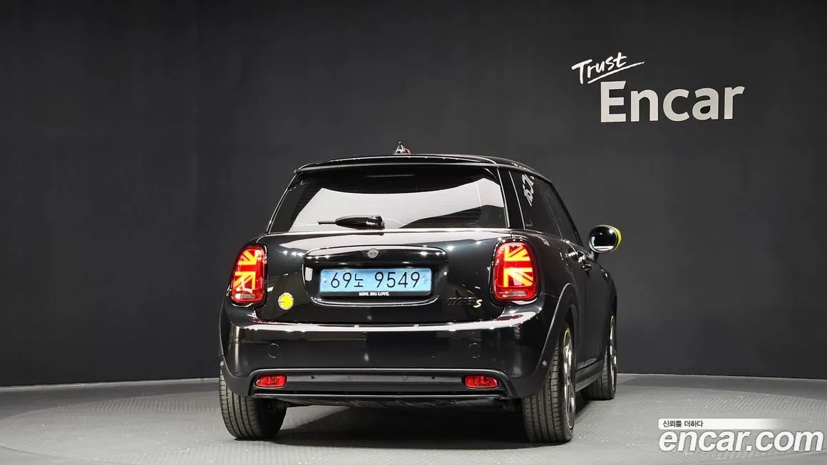 Mini Cooper 2024 из KR, фото 4