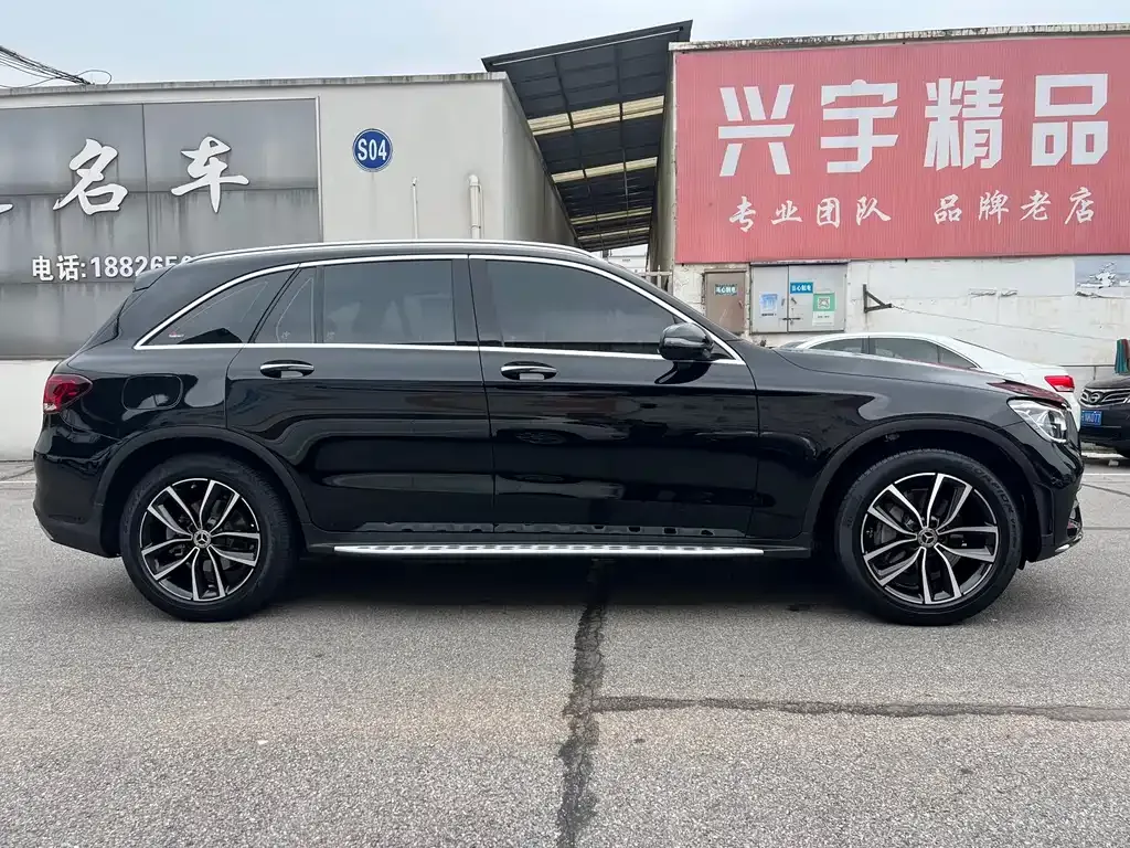 Mercedes-Benz GLC — фото 10
