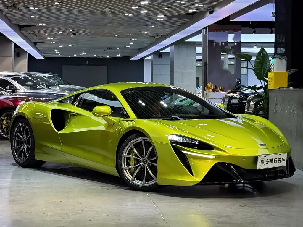 McLaren Artura 2023 из CN, фото 10