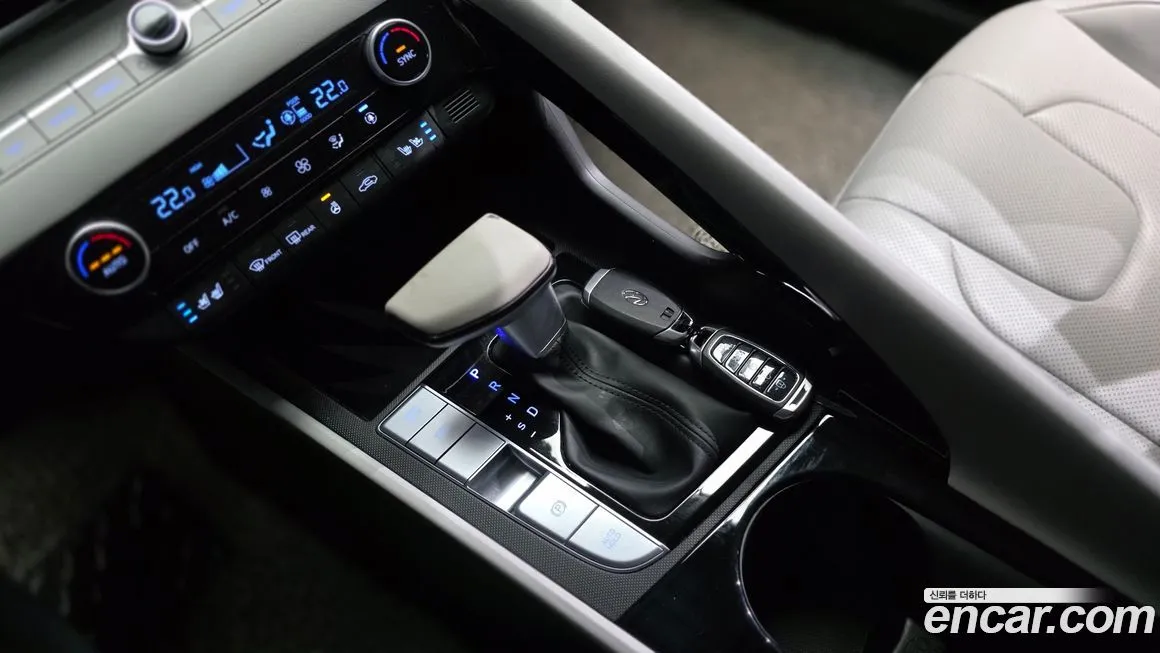 Hyundai AVANTE — фото 6