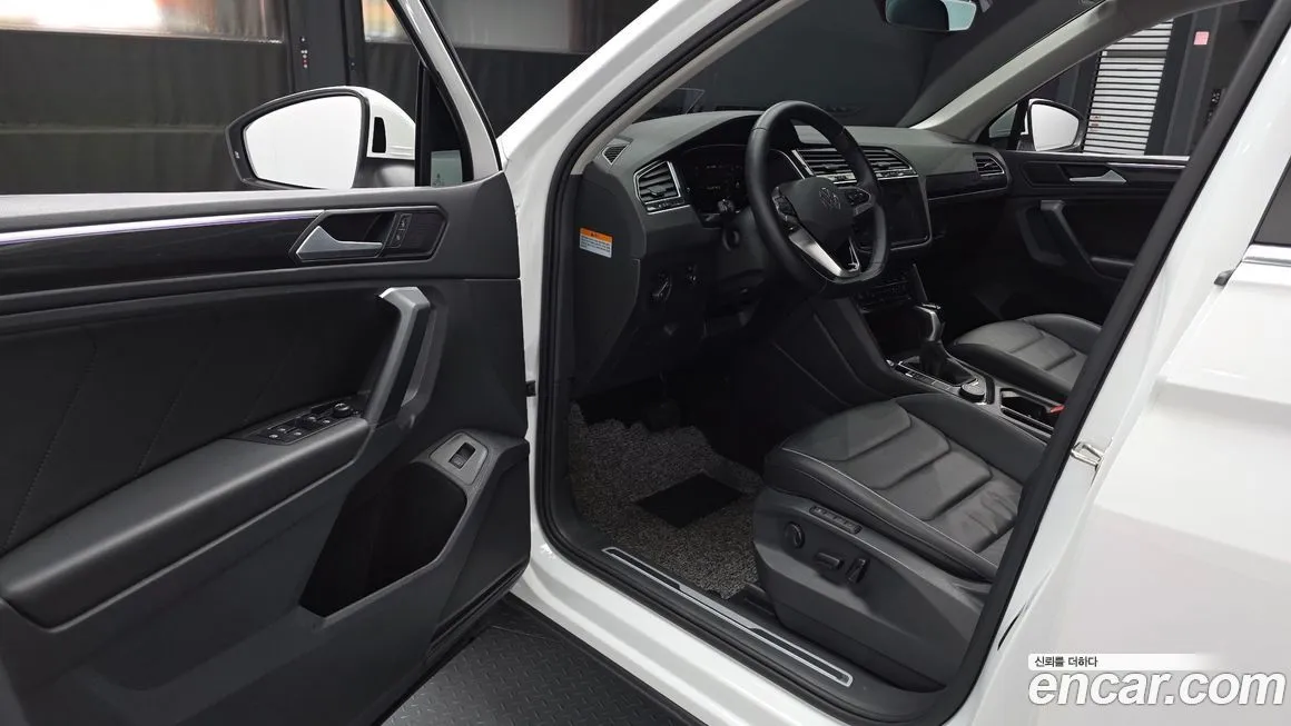 Volkswagen Tiguan 2022 из KR, фото 8