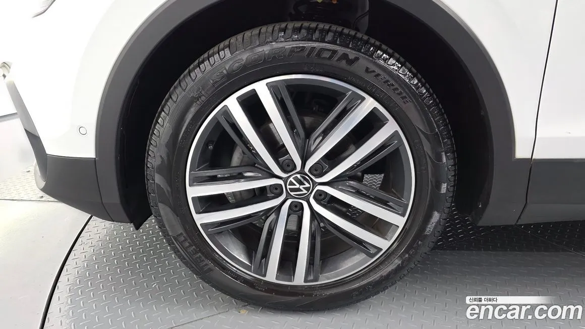 Volkswagen Tiguan 2022 из KR, фото 7