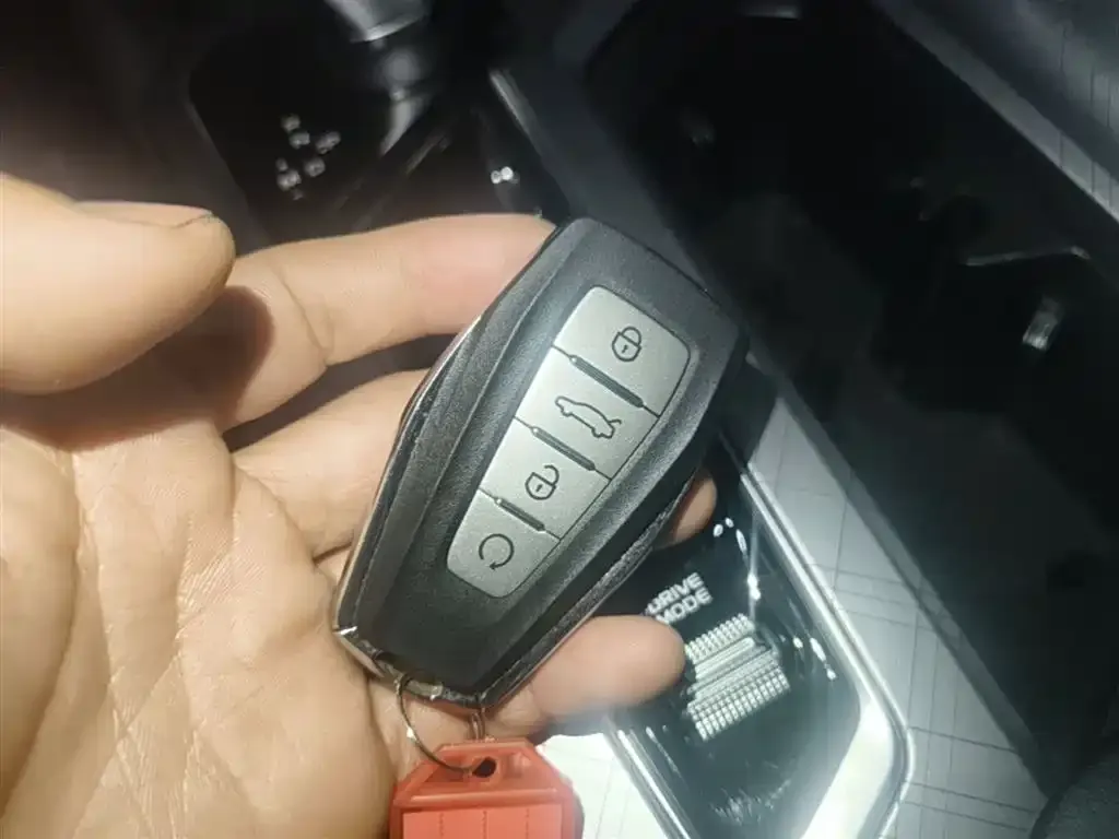 Geely Xingrui 2022 из CN, фото 5