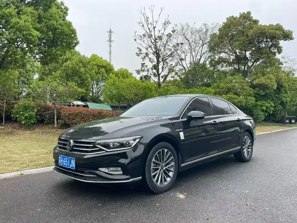 Volkswagen Magotan 2022 из CN, фото 1