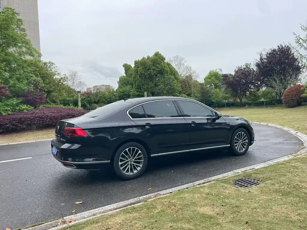 Volkswagen Magotan 2022 из CN, фото 3
