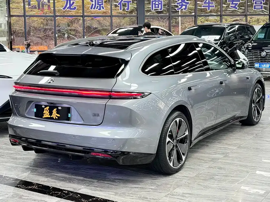 NIO ET5T 2025 из CN, фото 8