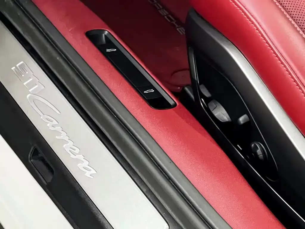 Porsche 911 2023 из CN, фото 10