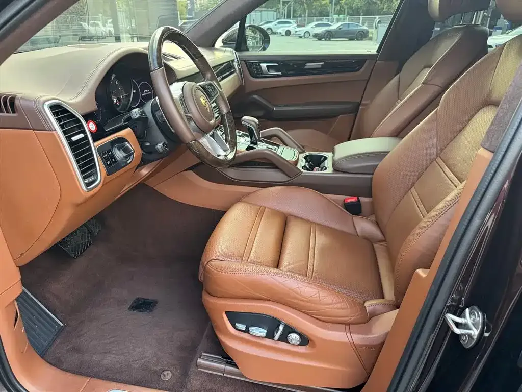 Porsche Cayenne 2021 из CN, фото 3