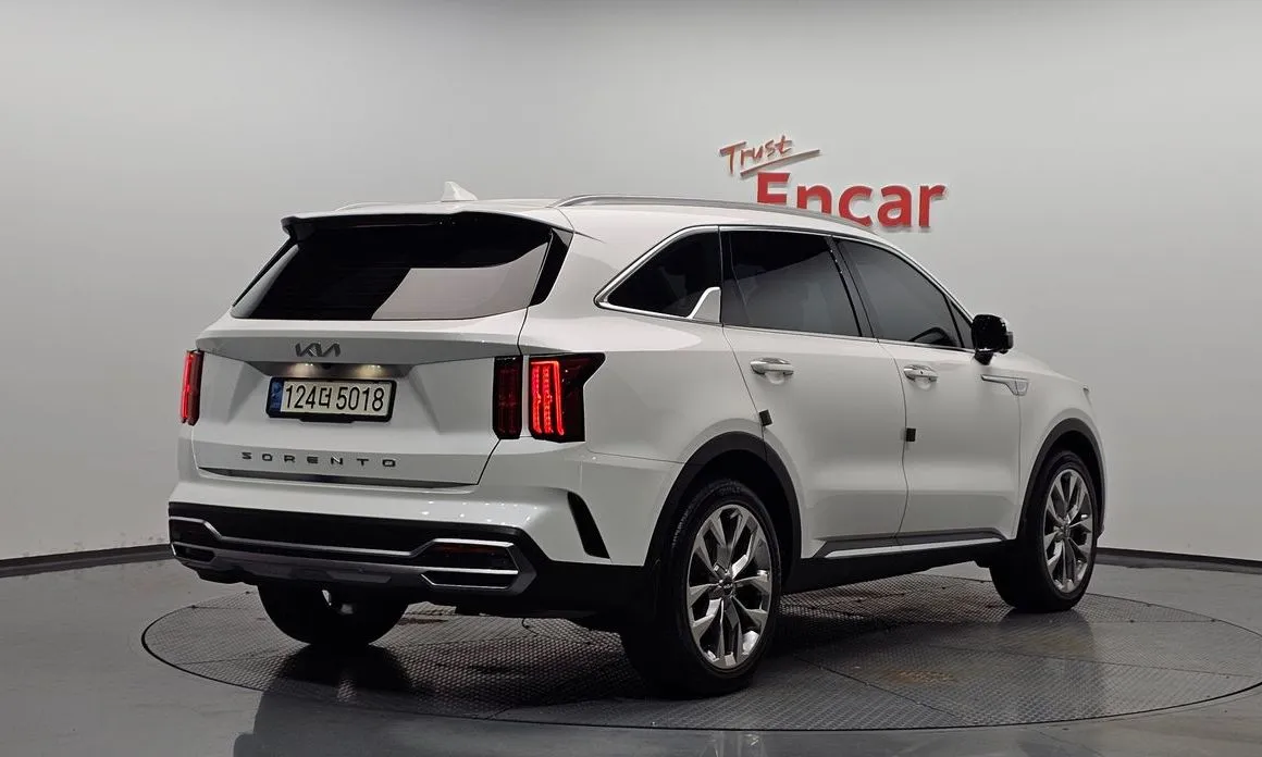 Kia Sorento — фото 3