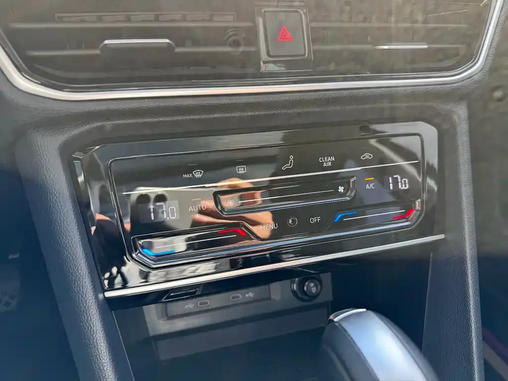 Volkswagen Tharu 2023 из CN, фото 6