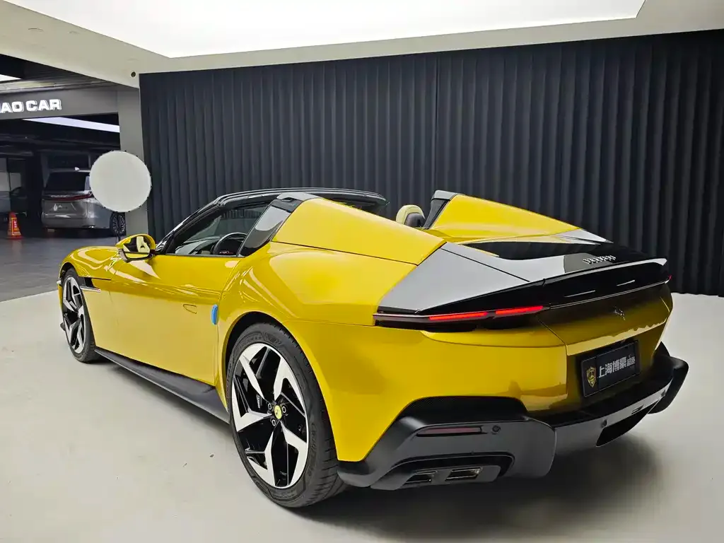 Ferrari 12Cilindri 2026 из CN, фото 7