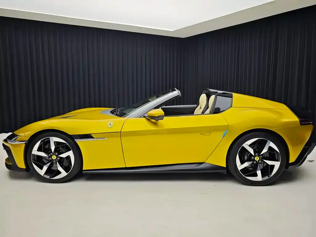 Ferrari 12Cilindri 2026 из CN, фото 10