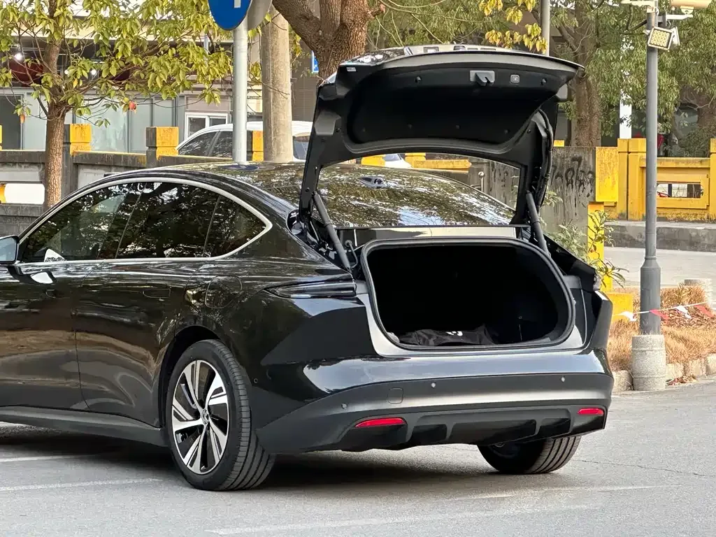 NIO ET5 2023 из CN, фото 8