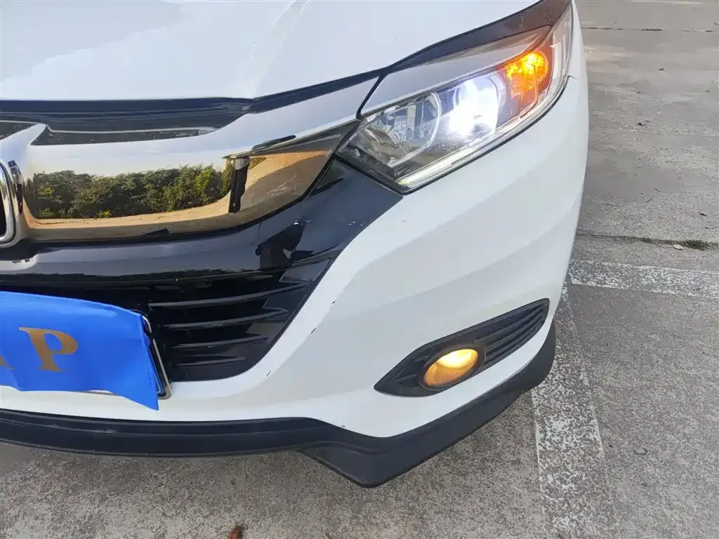 Honda Vezel 2021 из CN, фото 9
