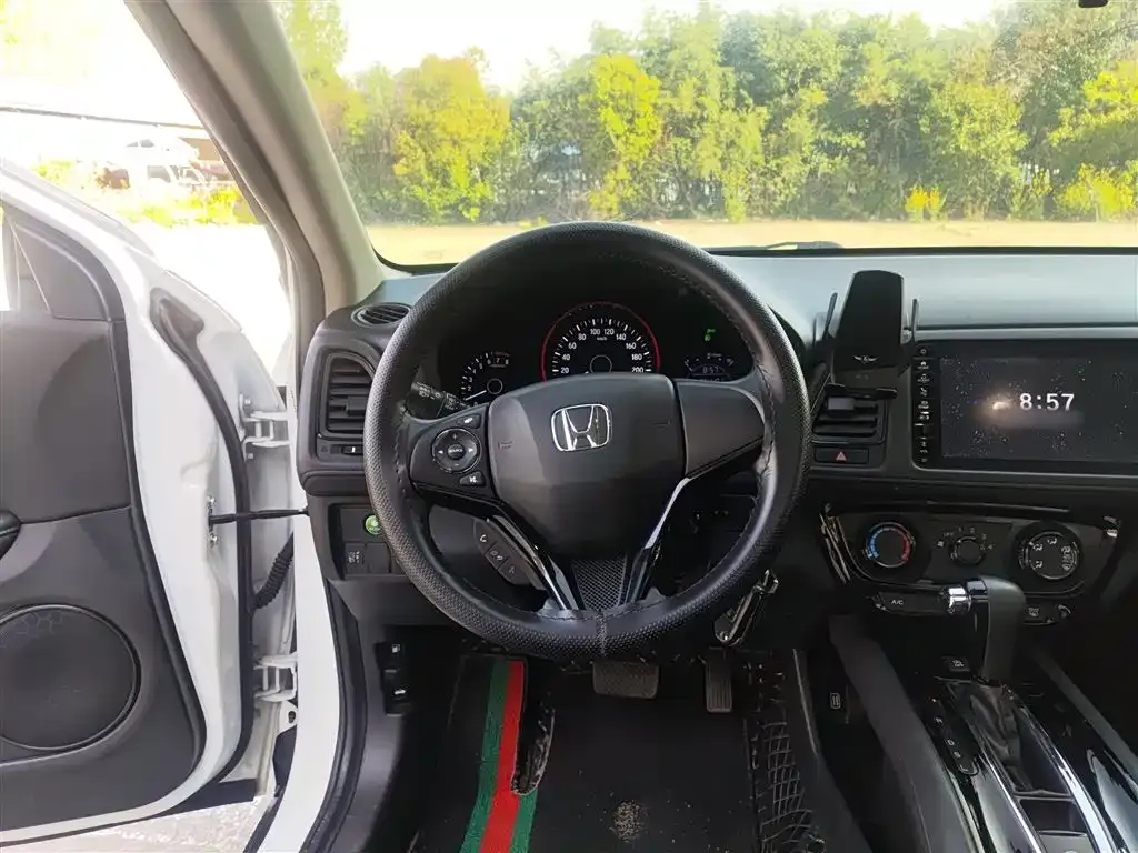 Honda Vezel 2021 из CN, фото 7