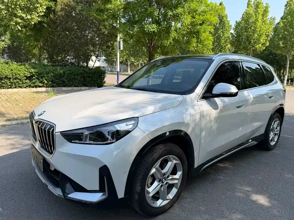 BMW X1 — фото 4