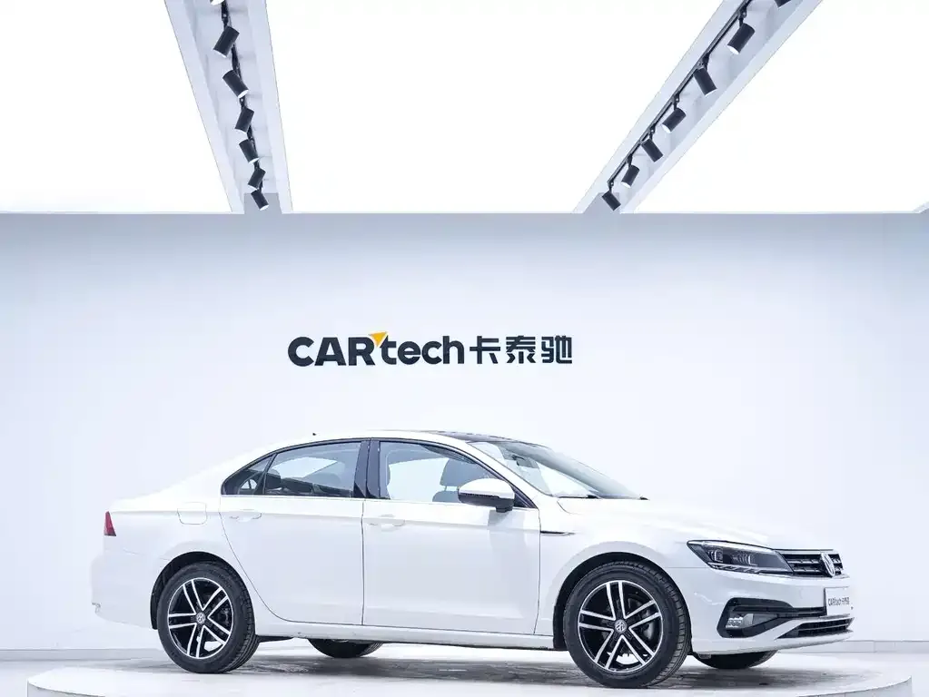 Volkswagen Lamando 2021 из CN, фото 9
