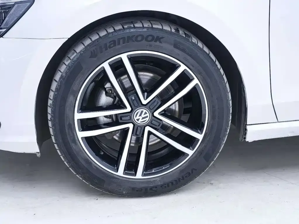 Volkswagen Lamando 2021 из CN, фото 10