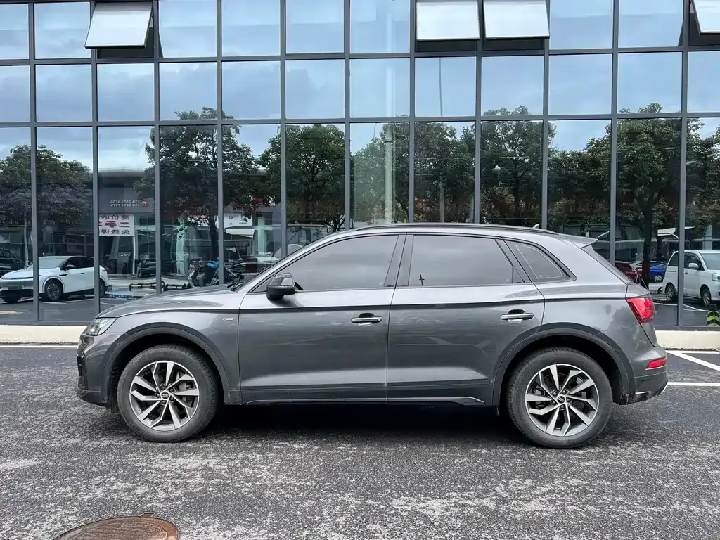 Audi Q5L 2023 из CN, фото 10