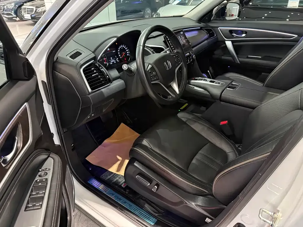 Honda Avancier 2023 из CN, фото 8