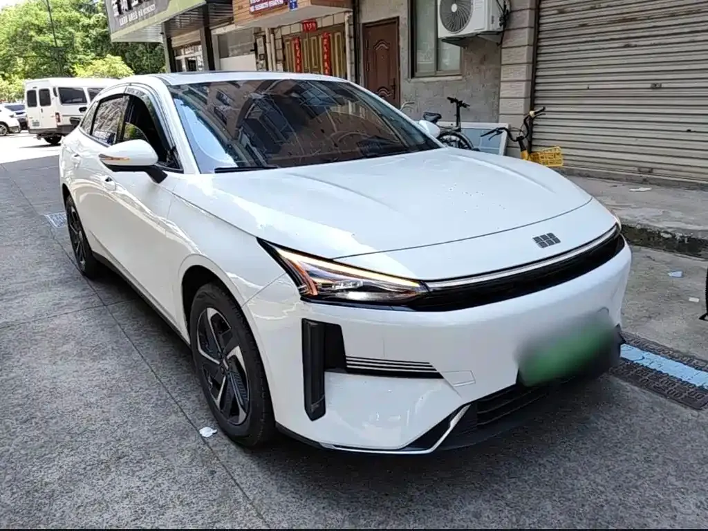 Geely Galaxy L6 2025 из CN, фото 10