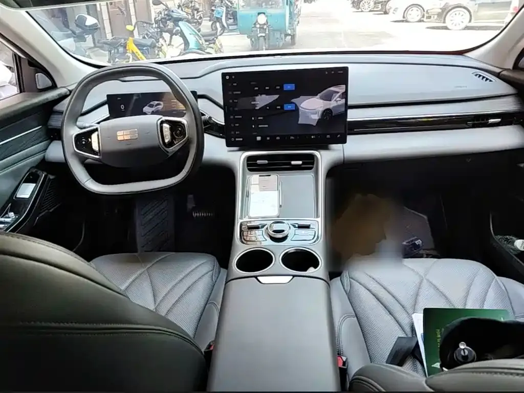 Geely Galaxy L6 2025 из CN, фото 4