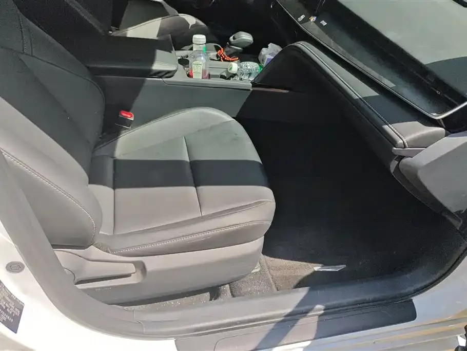 Toyota Camry 2024 из CN, фото 4