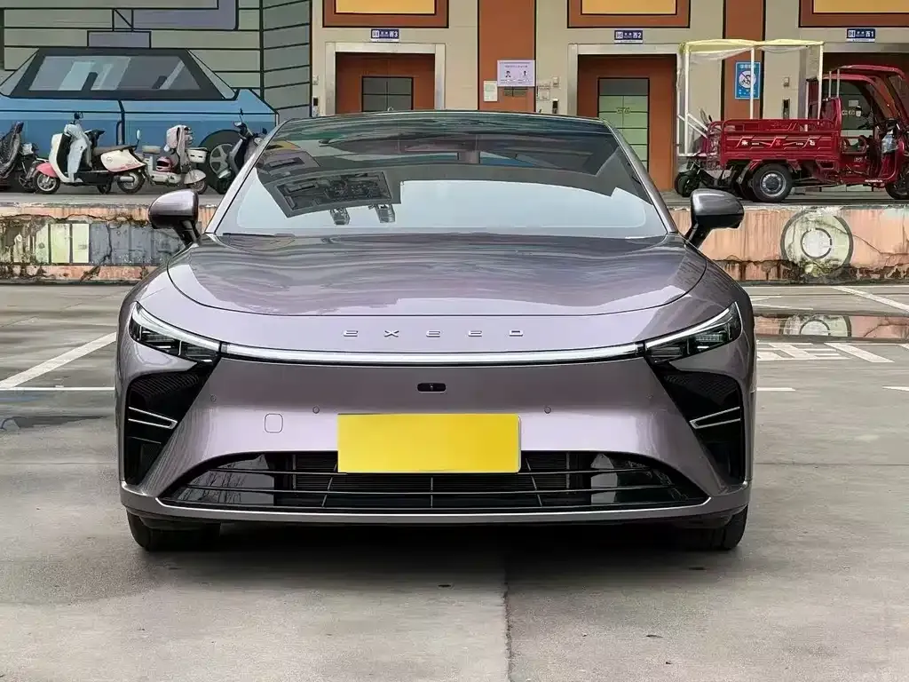 Exeed Xingjiyuan ES